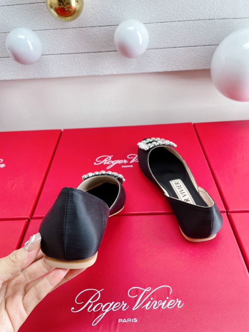 Roger Vivier flat shoes